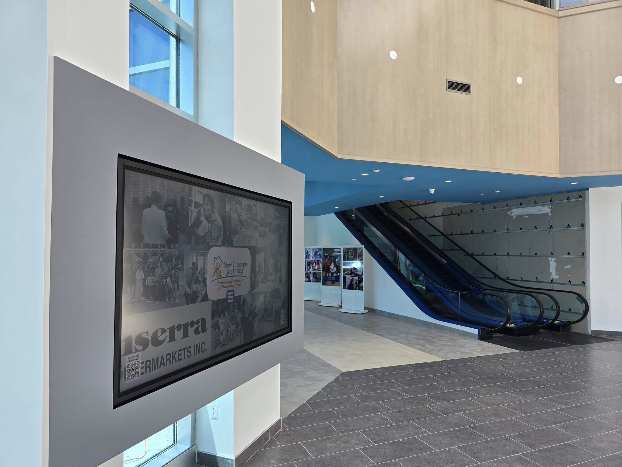 Digital-Signage board 20